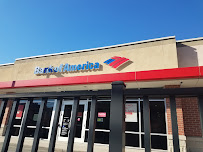 bank Bank of America (with Drive-thru ATM)