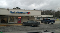 Seguros Bank of America (with Drive-thru ATM)